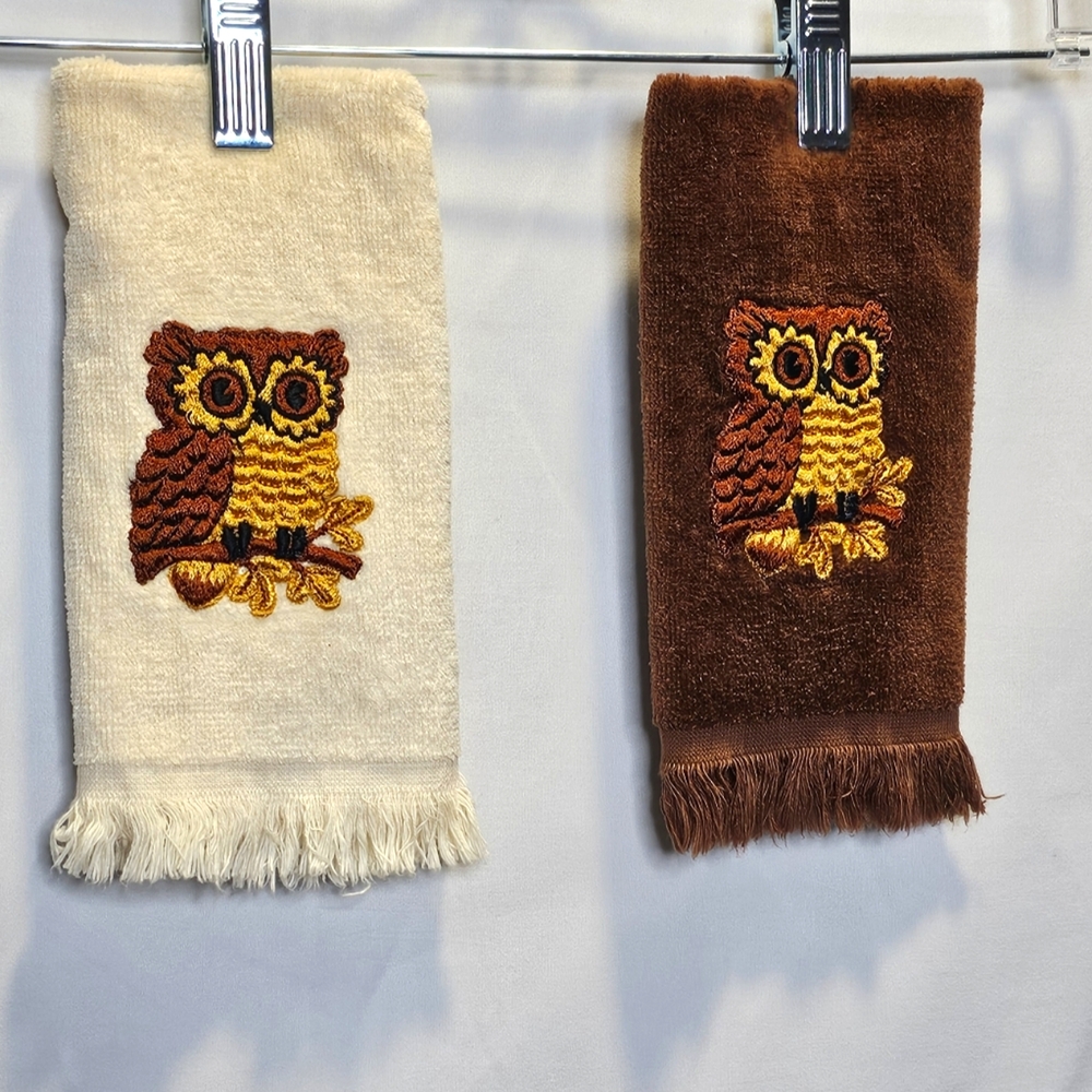 Martex Vintage owl hand towel Set